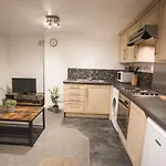 Διαμέρισμα Flat 1, 4 Warden Rd Μπρίστολ
